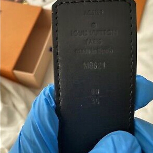 Louis Vuitton belt - Picture 2 of 4